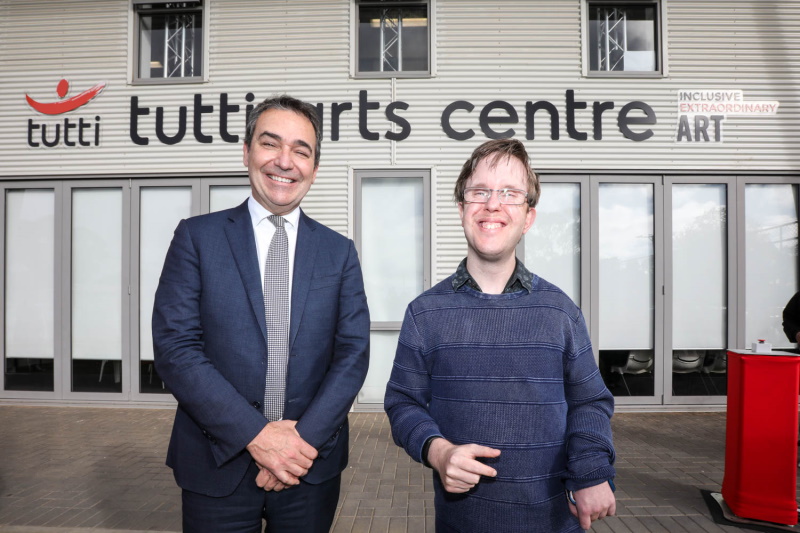 A photo of two men, one is Premier Steven Marshall, standing in front of the Tutti Arts Centre